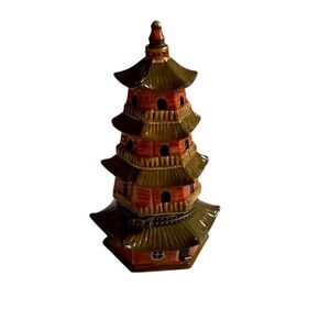 Vintage Porcelain Japanese Hinged Pagoda Trinket Box 4.25"